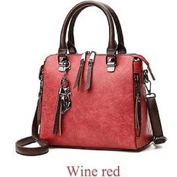 Vintage Handbags - NWOT Crossbody Shoulder Bag Boston Hand Bag